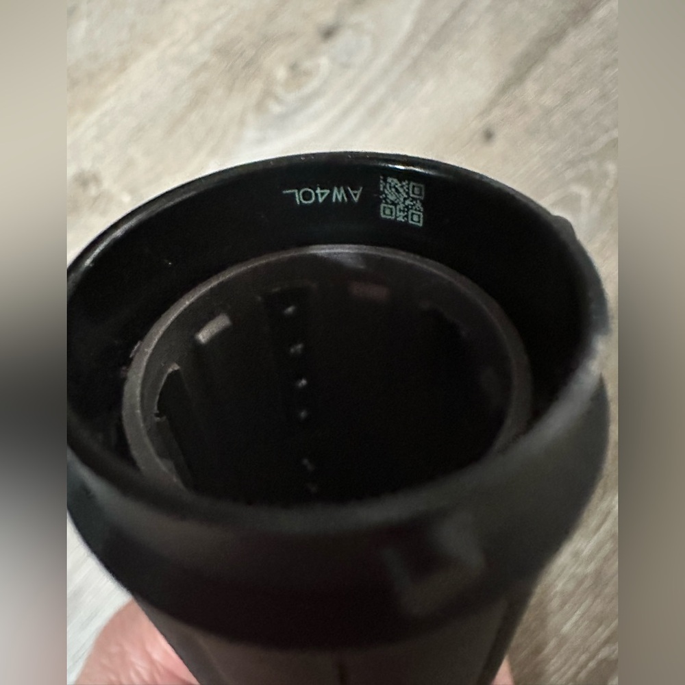 Dyson Airwrap 1.6” (40 mm) LONG Barrel from Topaz/Red Limited Edition - Picture 3 of 3